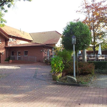 Hotel Restaurant Am Pfauenhof Quakenbrück Buitenkant foto