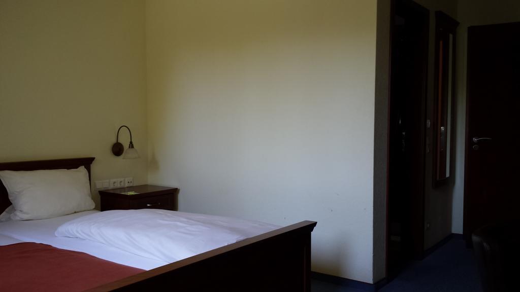 Hotel Restaurant Am Pfauenhof Quakenbrück Kamer foto